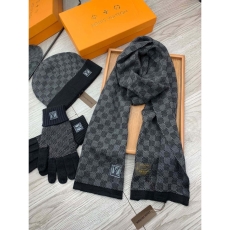 Louis Vuitton Caps Scarfs